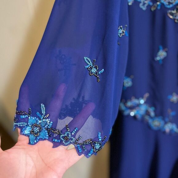 SCALA Dress  - Picture 8 of 11